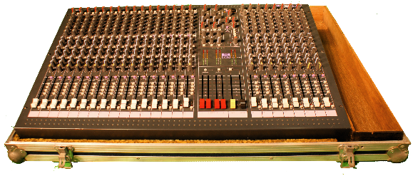 SOUNDCRAFT SPIRIT LX7 analog